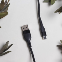 Maxlife MXUC-07 Kabel USB - microUSB 1,0 m 2,4A schwarz nylon