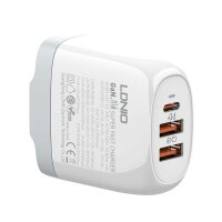 GaN-Ladegerät LDNIO Schnellladegerät A3511Q, 2x USB + USB-C, 65W (weiß)