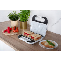 NOVEEN Toaster SM453 Keramik Inox Sandwich Maker, 750 W Sandwich Toaster, Dreieckiger Sandwichmaker, Antihaftbeschichtung