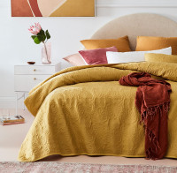 Tagesdecke Steppdecke Decke Bettüberwurf Muster Leila Doppelseitig Elegantes Muster (Mustard, 200 x 220 cm)